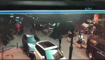 Nişantaşı'nda kadına lüks minibüs çarptı