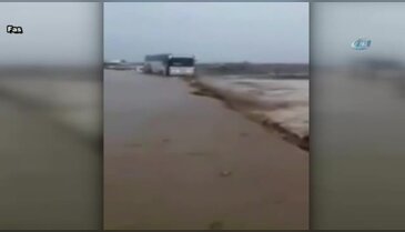 Otobüs sel sularına kapıldı: 1 ölü, 36 yaralı