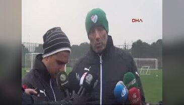 Bursaspor Teknik Direktörü Le Guen: "Beni endişelendiren konu Fenerbahçe takımı"