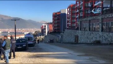Bursa'da istinat duvarı çöktü, faciadan dönüldü