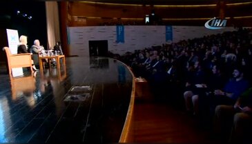 Prof. Dr. İlber Ortaylı Bursa'da: "Doğanbey konutları törenle yıkılmalı"