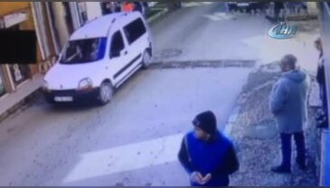 Bursa'da telefonla dolandırdığı kişiyi ikinci defa dolandırmaya geldiğinde yakalandı