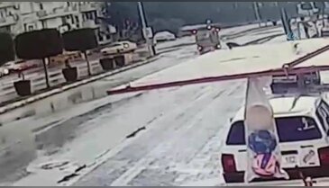 Liseli 2 çocuk motosiklet kurbanı oldu
