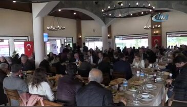Bursa Karacabey Belediye Başkanı Özkan muhtarlarla bir araya geldi