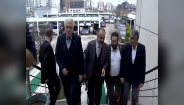 Bursa Büyükşehir Belediye Başkanı Alinur Aktaş: "İmkanlar el verdiğince Bursapor'un yanındayız"