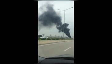 Bursa'da sokak ortasında lastikler ateşe verildi, gökyüzü dumanlarla kaplandı