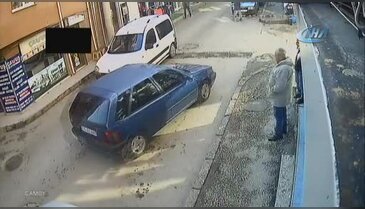 Bursa'da dolandırdıkları paralarla kaçarken yakalandılar