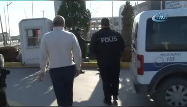 Bursa'da çöpte bulduğu içi altın dolu çantayı polise teslim etti