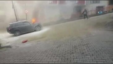 Seyir halindeki cip alev alev yandı