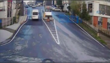 Soydular, ezmeye kalktılar, sopayla kovaladılar