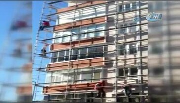 Bursa'da 'örümcek işçi' yürekleri ağızlara getirdi