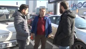 Bursa'da otoparkta bulduğu 20 bin lirayı sahibine teslim etti