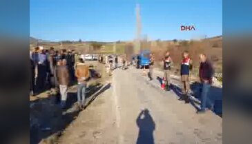 Manisa'da katliam gibi kaza: 3 ölü, 2 yaralı