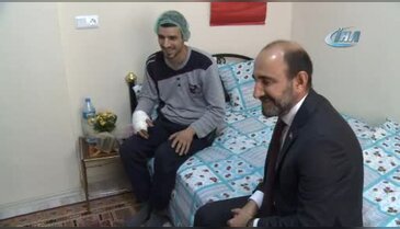 Bursa Yıldırım Belediye Başkanı'ndan Hakkari'de gazi olan askere ziyaret