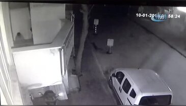 Bursa'da 3 hırsız önce kameraya, sonra polise yakalandı