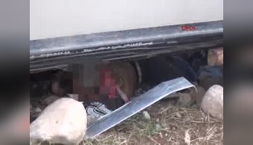 Yolcu taşıyan otobüs devrildi: 9 ölü, 28 yaralı! - 2