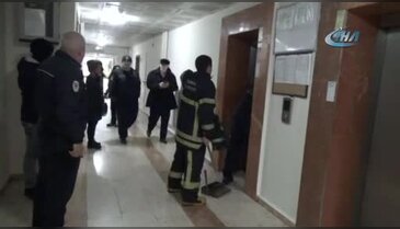 Bursa'da 12. katta asansörde mahsur kalan kızları itfaiye kurtardı