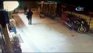 Dehşet anları! Önce bıçakladılar sonra dövdüler