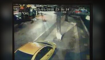 Yolcuların otobüse binme anı kamerada