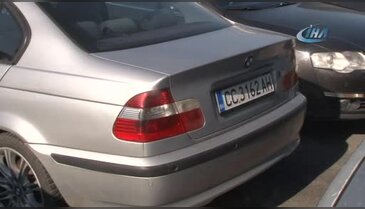 Bulgaristan'dan ucuz lüks otonun şase numarasını değiştirirken yakalandı!