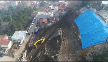 Bursa Büyükşehir Belediye Başkanı Aktaş'tan toprak kayması açıklaması- 2