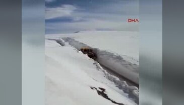Hakkari'de askeri üs bölgesinin yolunu böyle açtılar