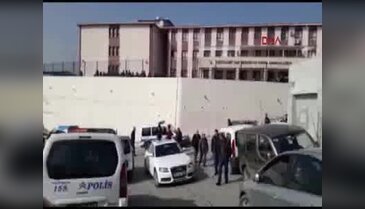 İzmir'de okulda doğalgaz patlaması!