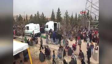 Feci kazada ölen 9 kişi gözyaşlarıyla defnedildi