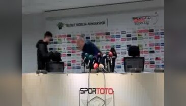 Bursaspor Teknik Direktörü Le Guen: "Bugün savaşma ruhu eksik değildi"