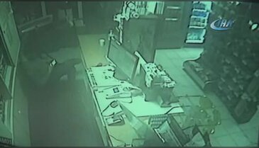 Bursa'da benzin istasyonunda silahlı soygun!