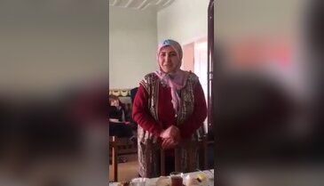 Fransızca başlayıp Türkçe bitirdiği konuşması sosyal medyayı salladı