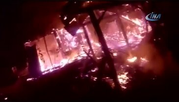 Bursa'da balık tesisi alev alev yandı