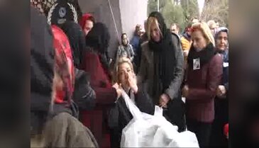 Üniversiteli Yaren duvağıyla uğurlandı
