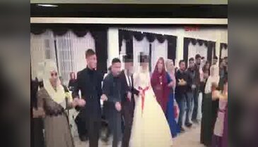 Polis düğünü basıp, gelini kurtardı!