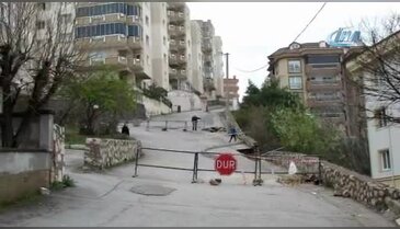 Bursa Mudanya'da yol çöktü
