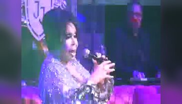 Bülent Ersoy, Bursa'da konser verdi