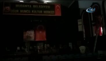Bursa'da kültür merkezinde korkutan yangın!
