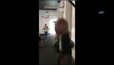Adriana Lima'dan boks şov