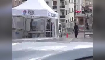 Maltepe'de oy sayım işlemi sürüyor