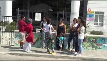 Bursa'da hem okullarından, hem paralarından oldular