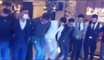 Bursa'da halay çekmenin bedeli ağır oldu