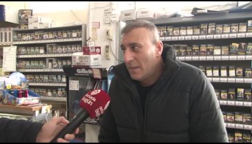 Bursa'da bakkallar süpermarketlerden şik&acirc;yetçi (ÖZEL HABER)