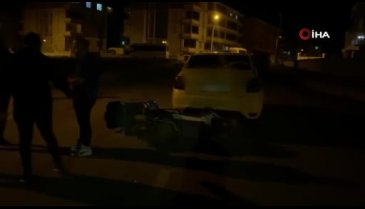 Edirne'de motosiklet ticari taksi ile çarpıştı: 1 yaralı