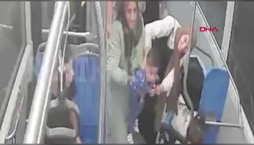 Otobüs şoföründen hayat kurtaran hamle: 3 yaşındaki çocuk kurtuldu