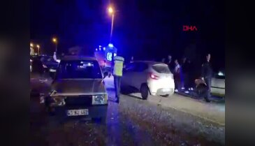 Aynı bölgede 3 dakika arayla iki kaza kamerada: 1 yaralı