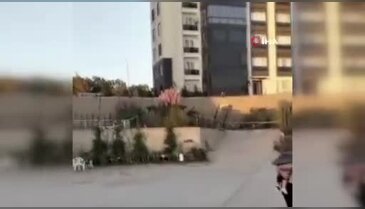Bursa'da yeni sitenin istinat duvarı çöktü