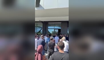 Bursa'da Atış Yapı önünde gerginlik!