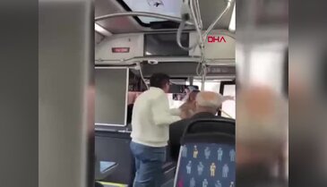 Bursa'da akılalmaz anlar! Tüm yolcular sigara içmesini bekledi