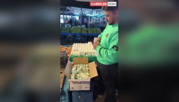Yaptığı rezilliği utanmadan kayda alıp paylaştı! Böyle kandırıyorlar...
