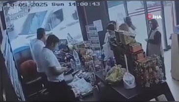 Akaryakıt istasyonunda kan donduran anlar! Bebekli kadını defalarca bıçakladı...